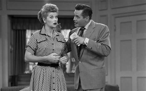  I Love Lucy 1930年代のアメリカを舞台にした恋と笑いのハーモニー！